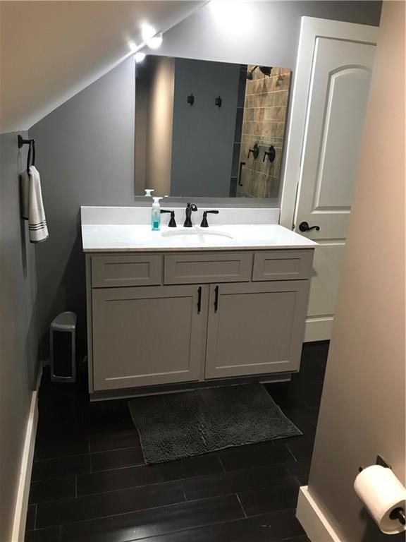 329 West Thompson Road Indianapolis, IN 46217 - Photo 21 of 32 Gallery Image 21
