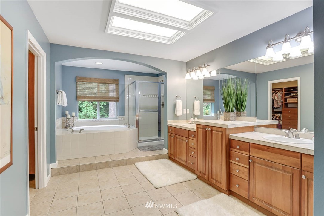 16506 Parkside Way Southeast Renton, WA 98058 - Photo 20 of 36