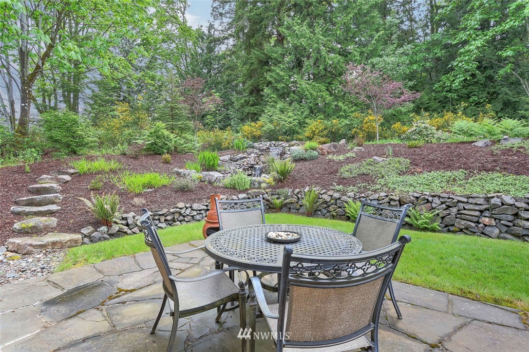 16506 Parkside Way Southeast Renton, WA 98058 - Photo 27 of 36