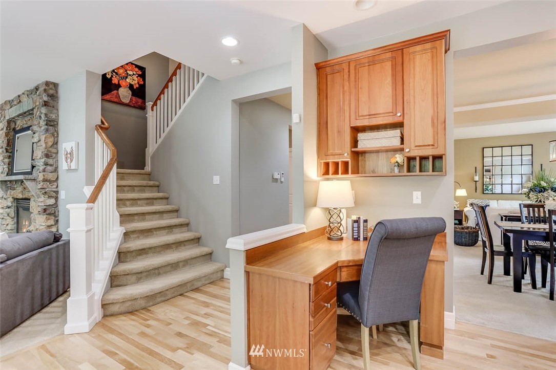 16506 Parkside Way Southeast Renton, WA 98058 - Photo 10 of 36