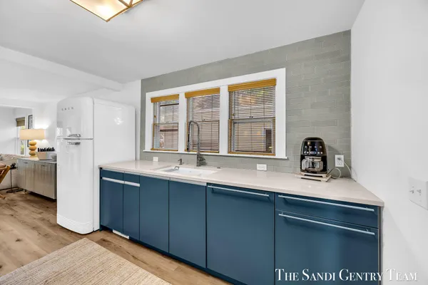 $389,900 | 17545 Reenders Street, Spring Lake, MI 49456