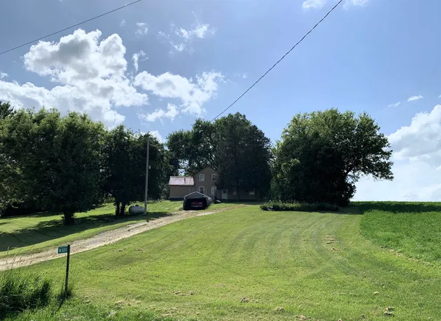 $289,000 | N3011 Mickelson Road, Fall River, WI 53932