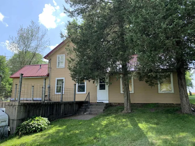 $289,000 | N3011 Mickelson Road, Fall River, WI 53932