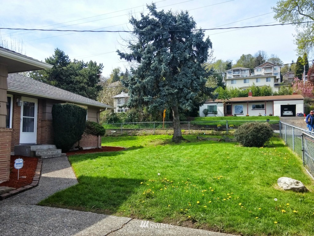 115 Northwest 3rd Place Renton, WA 98057 - Photo 9 of 12