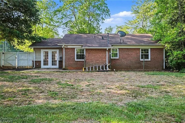 $242,500 | 122 Redwood Bend, King, NC 27021