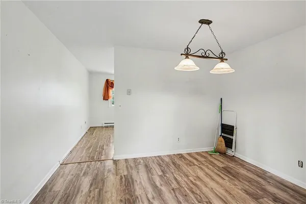 $242,500 | 122 Redwood Bend, King, NC 27021