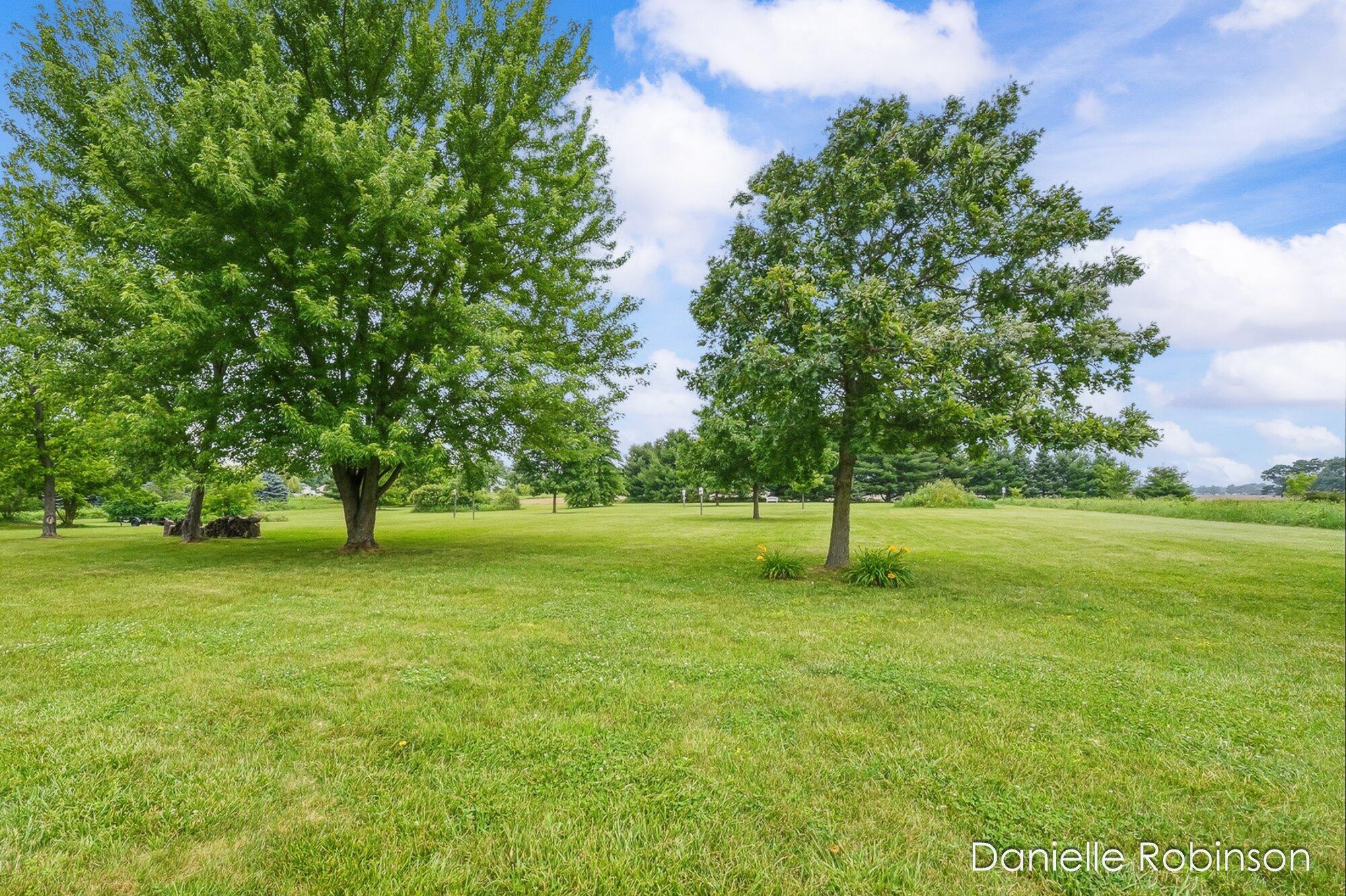 6829 12 Mile Road Northeast Rockford, MI 49341 - Photo 57 of 70 58-WM682912mile-22
