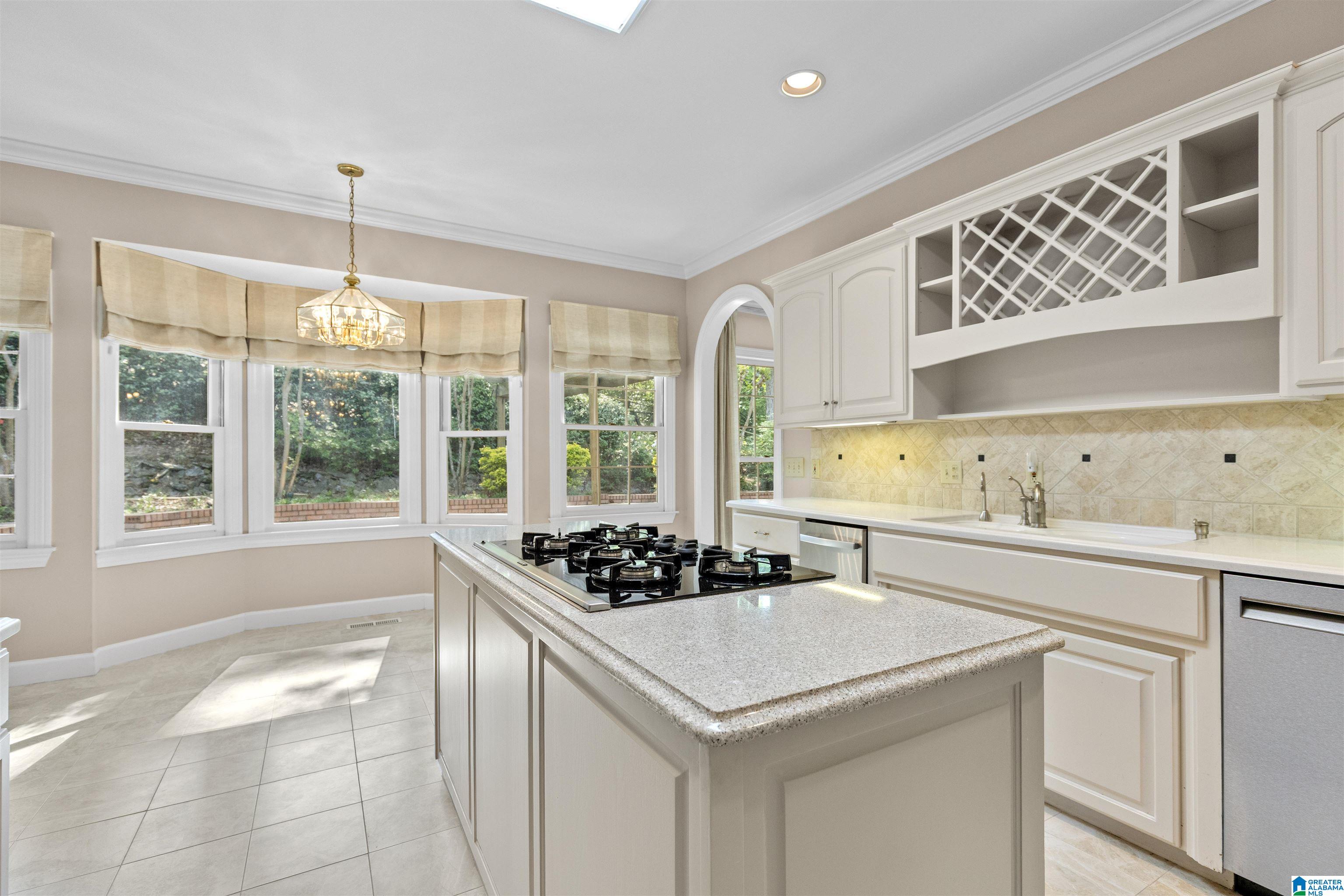 2001 Country Ridge Circle Vestavia Hills, AL 35243 - Photo 8 of 34 Gallery Image 8