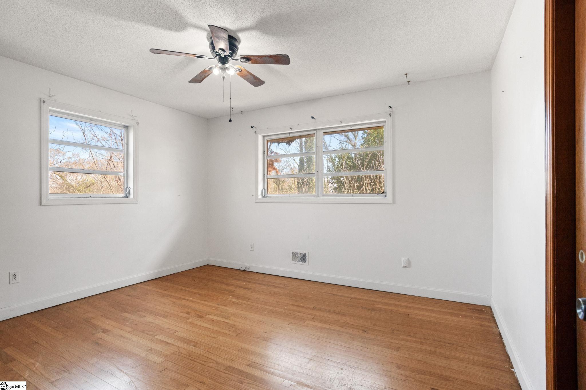 214 Hunts Bridge Road Greenville, SC 29617 - Photo 22 of 47 Gallery Image 22