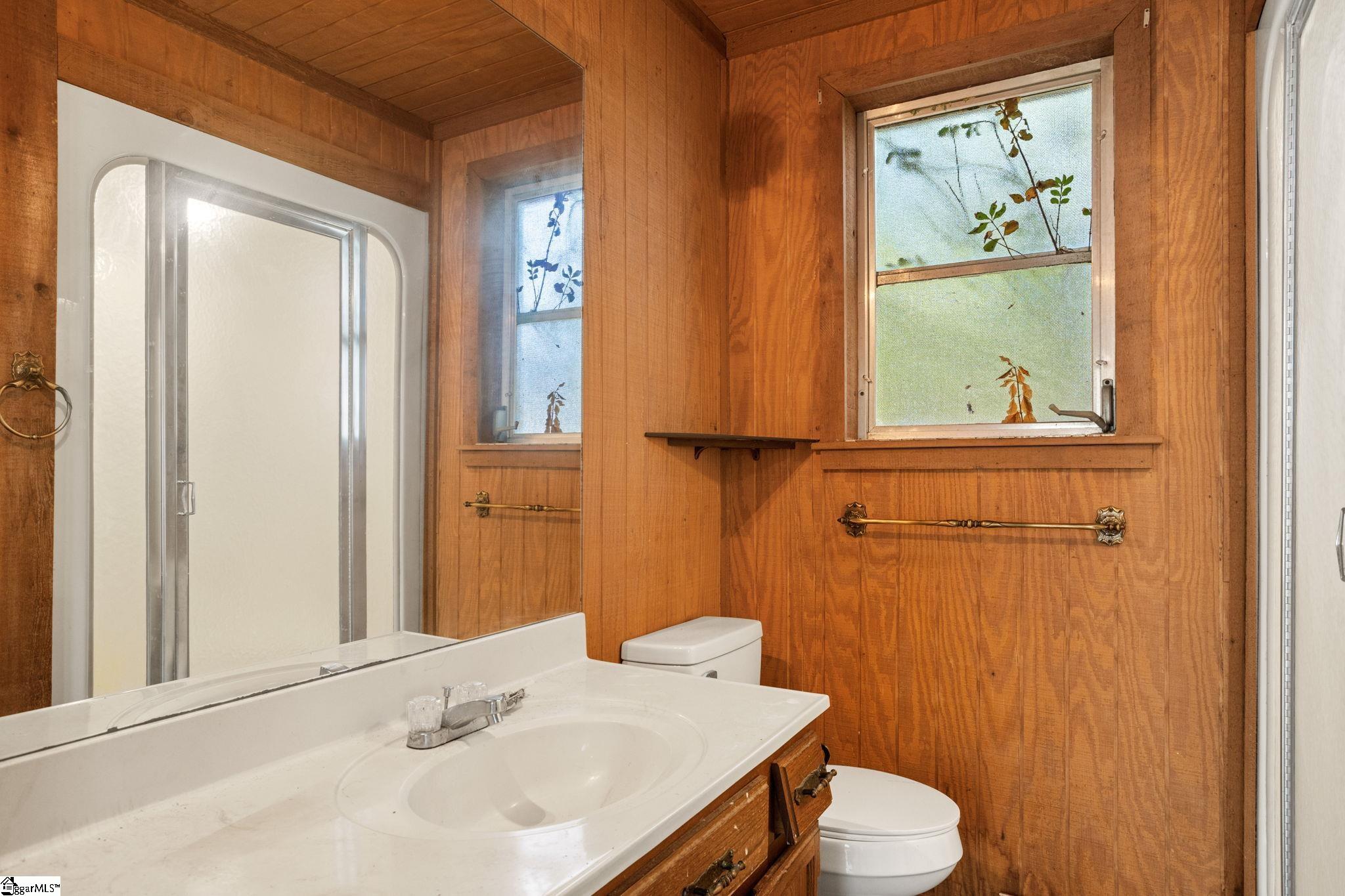 214 Hunts Bridge Road Greenville, SC 29617 - Photo 36 of 47 Gallery Image 36