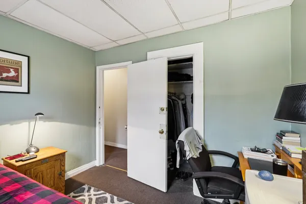 $250,000 | 13315 Old Western Avenue, Blue Island, IL 60406