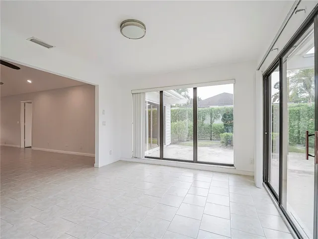 $474,000 | 13867 Eastpointe Way, West Palm Beach, FL 33418