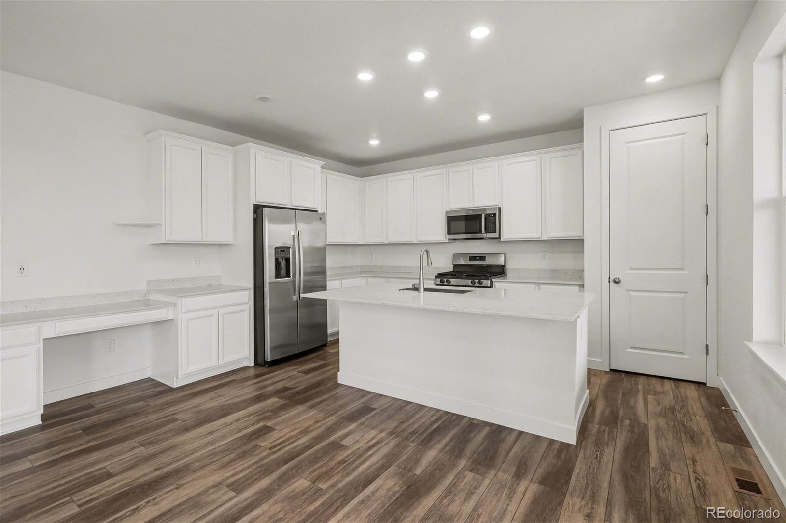 5258 Inland Avenue Firestone, CO 80504 - Photo 13 of 42