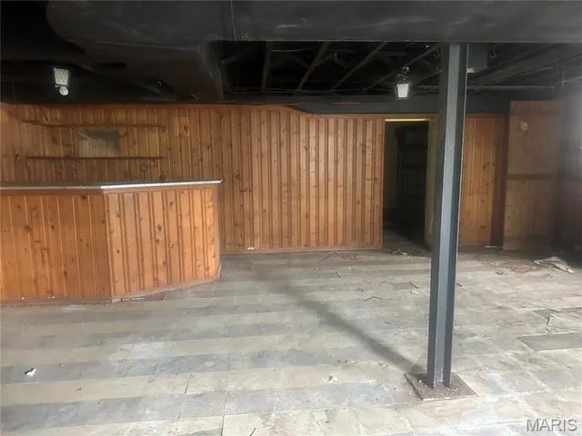 $200,000 | 10080 Lakeside Drive, St. Louis, MO 63123