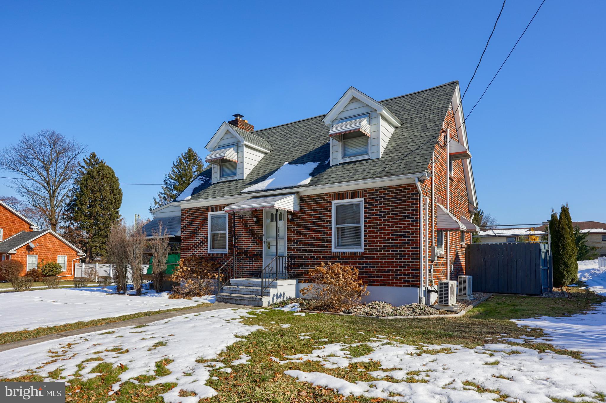1240 Colebrook Road Lebanon, PA 17042 - Photo 2 of 40 1240 Colebrook Rd