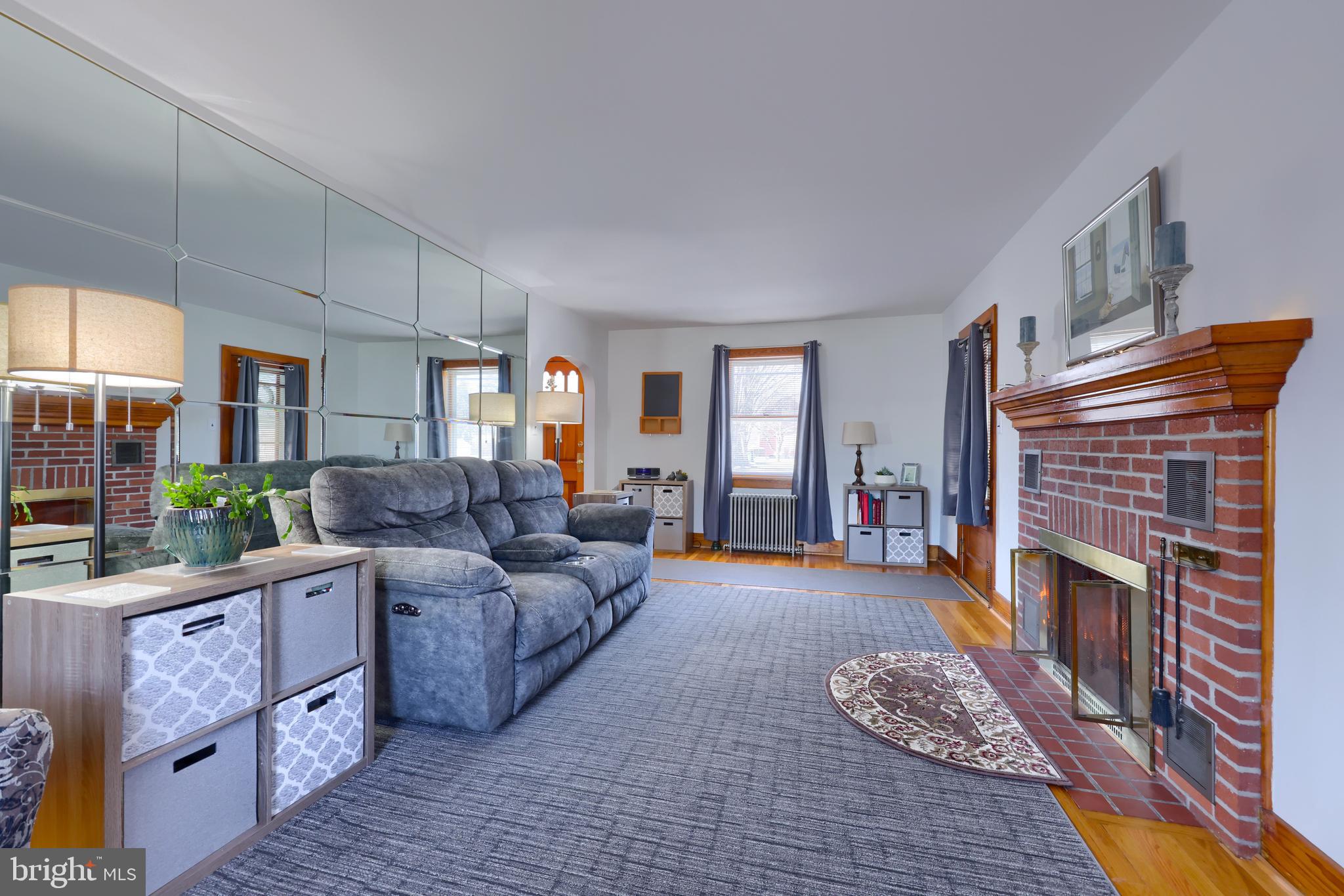 1240 Colebrook Road Lebanon, PA 17042 - Photo 23 of 40 Livingroom