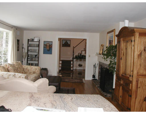 17 Round Hill Road Weston, MA 02493 - Photo 3 of 17 a living room with furniture and a rug