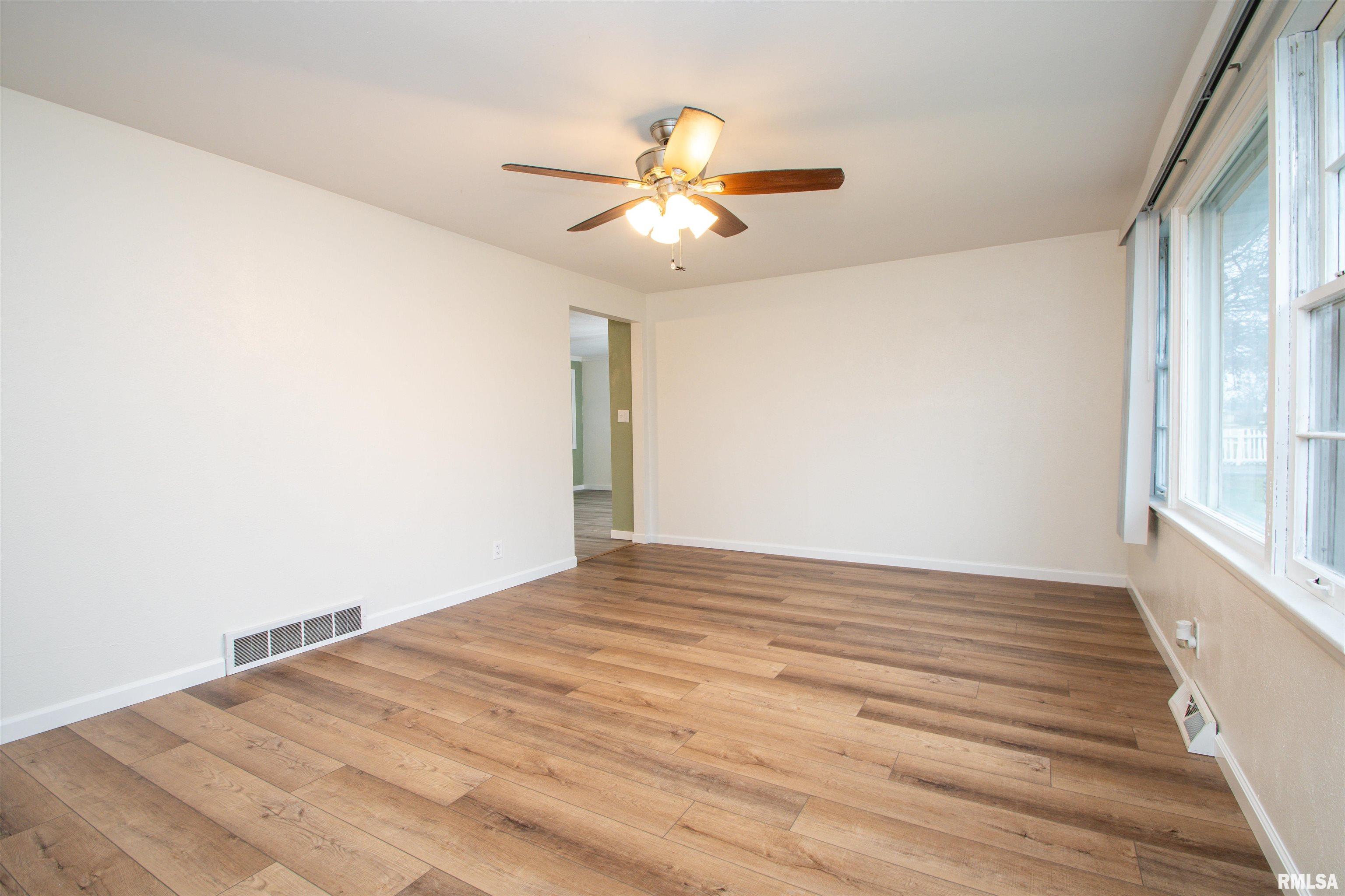 625 North Tower Road Peoria, IL 61604 - Photo 13 of 36 Gallery Image 13