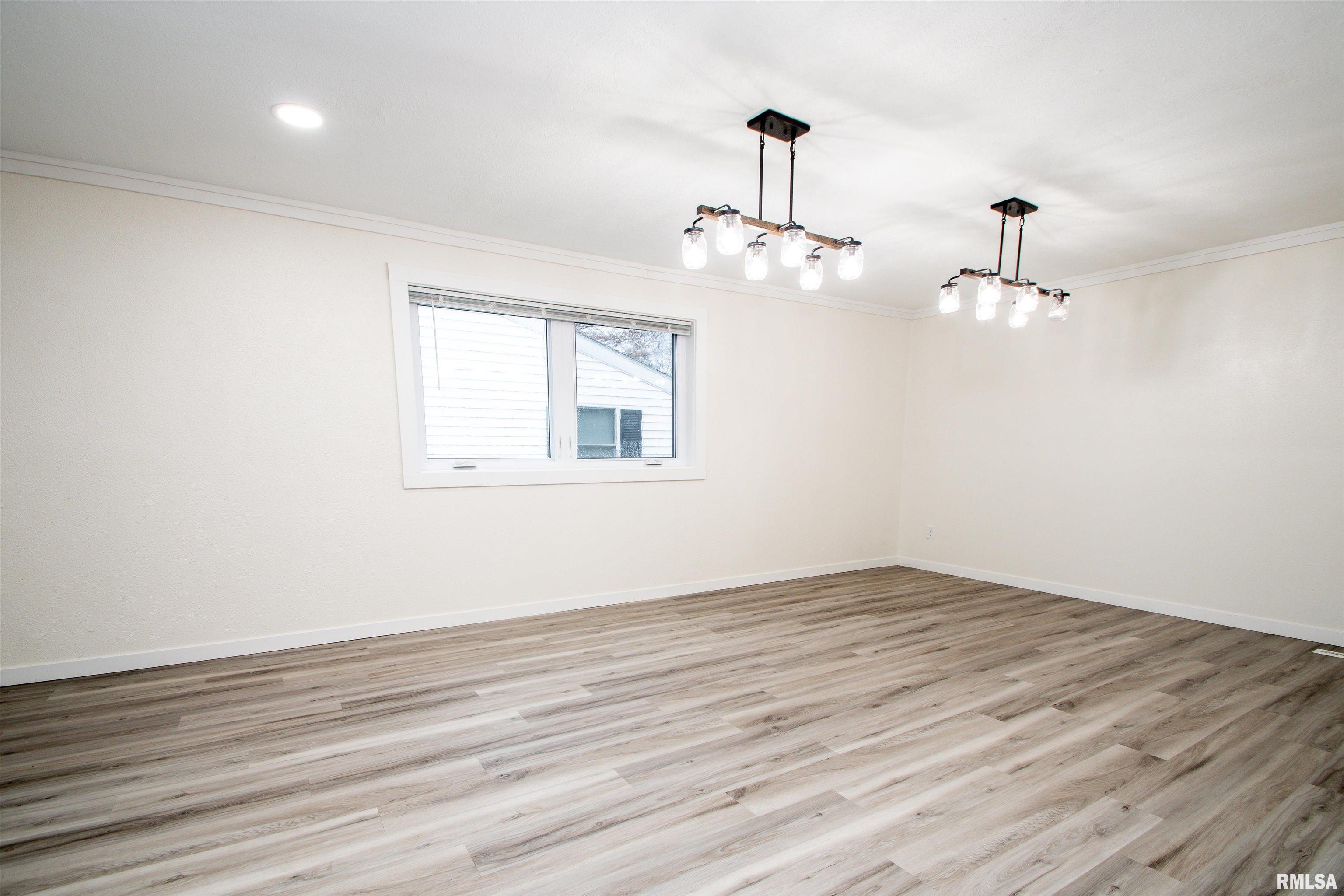625 North Tower Road Peoria, IL 61604 - Photo 14 of 36 Gallery Image 14