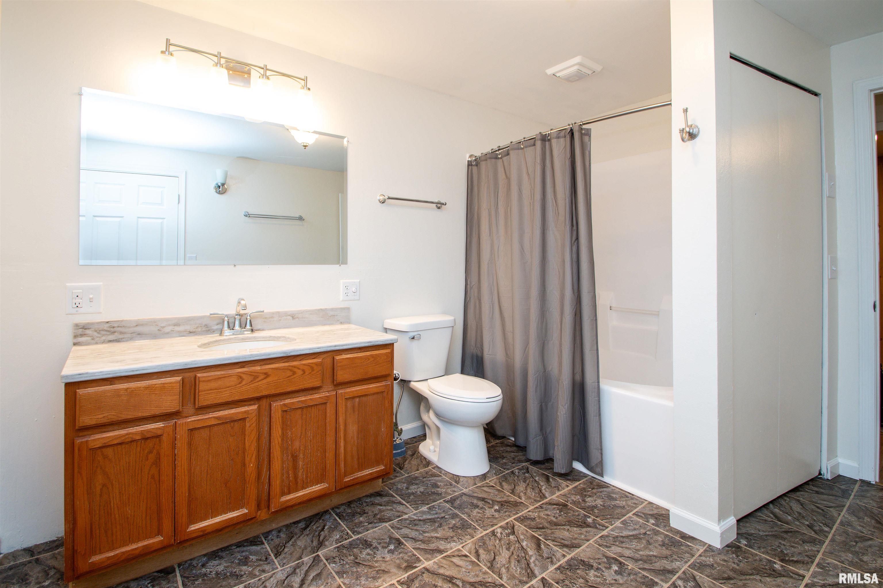 625 North Tower Road Peoria, IL 61604 - Photo 25 of 36 Gallery Image 25