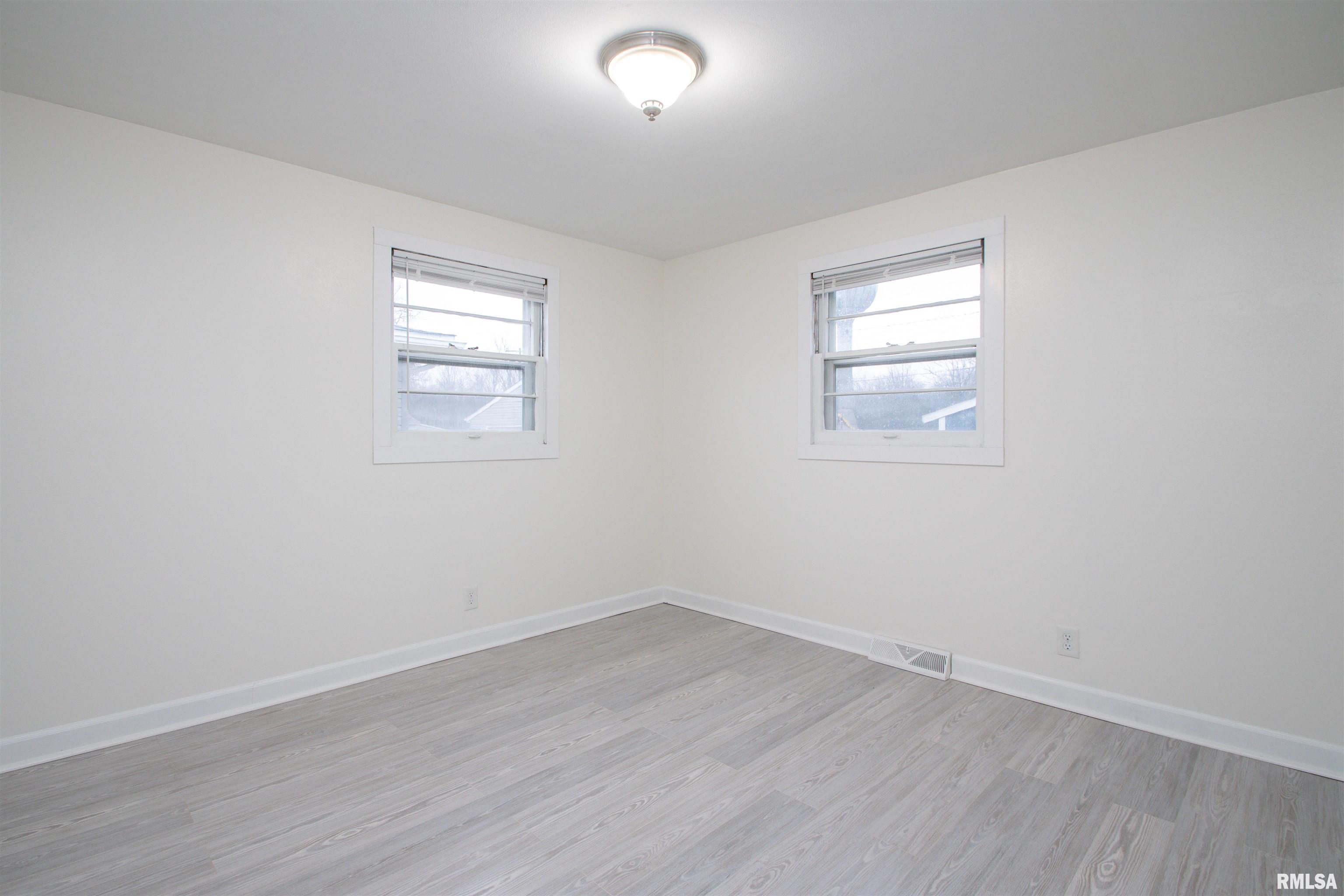 625 North Tower Road Peoria, IL 61604 - Photo 26 of 36 Gallery Image 26