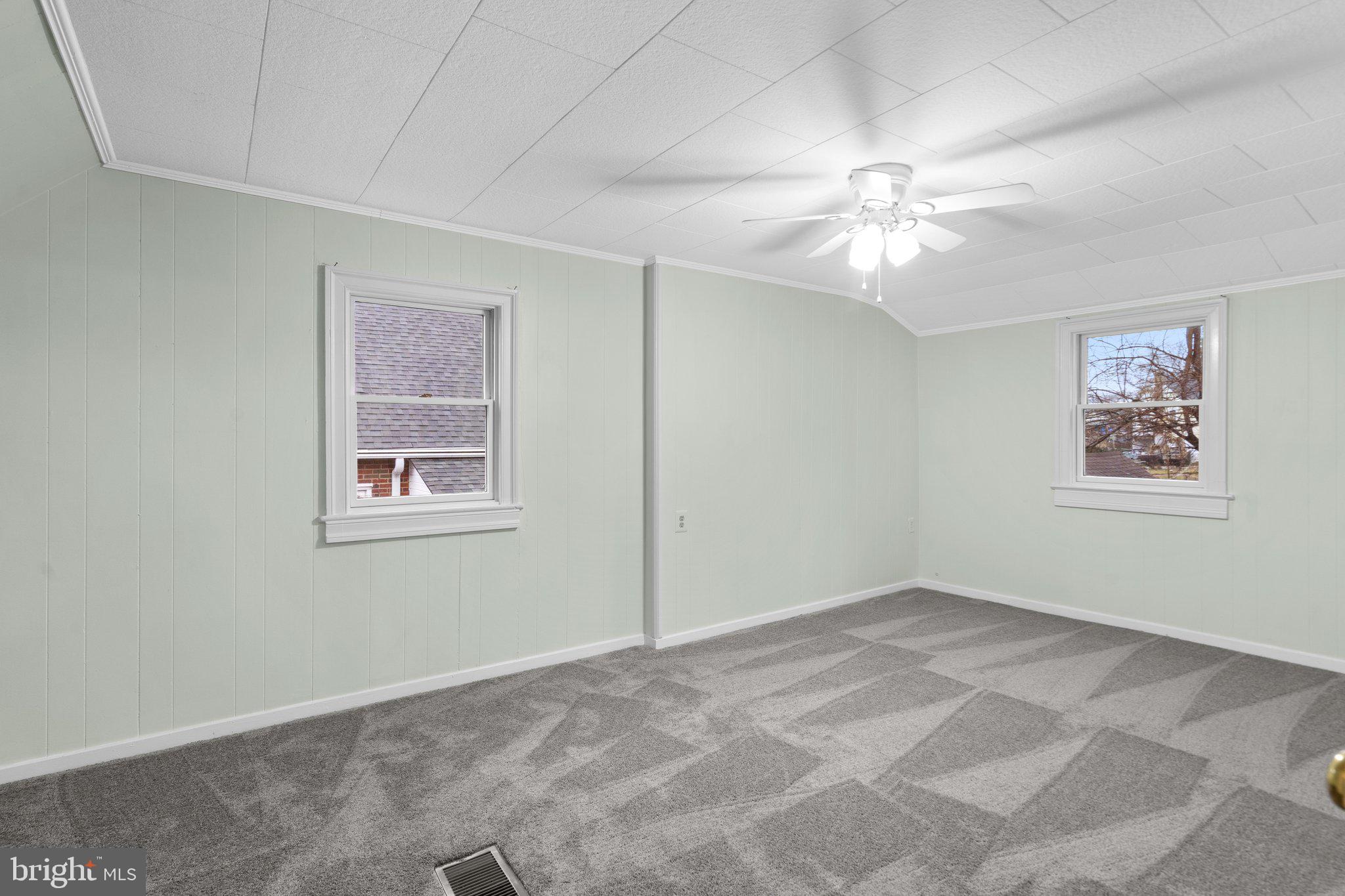 9930 Moss Avenue Silver Spring, MD 20901 - Photo 14 of 28 Gallery Image 14