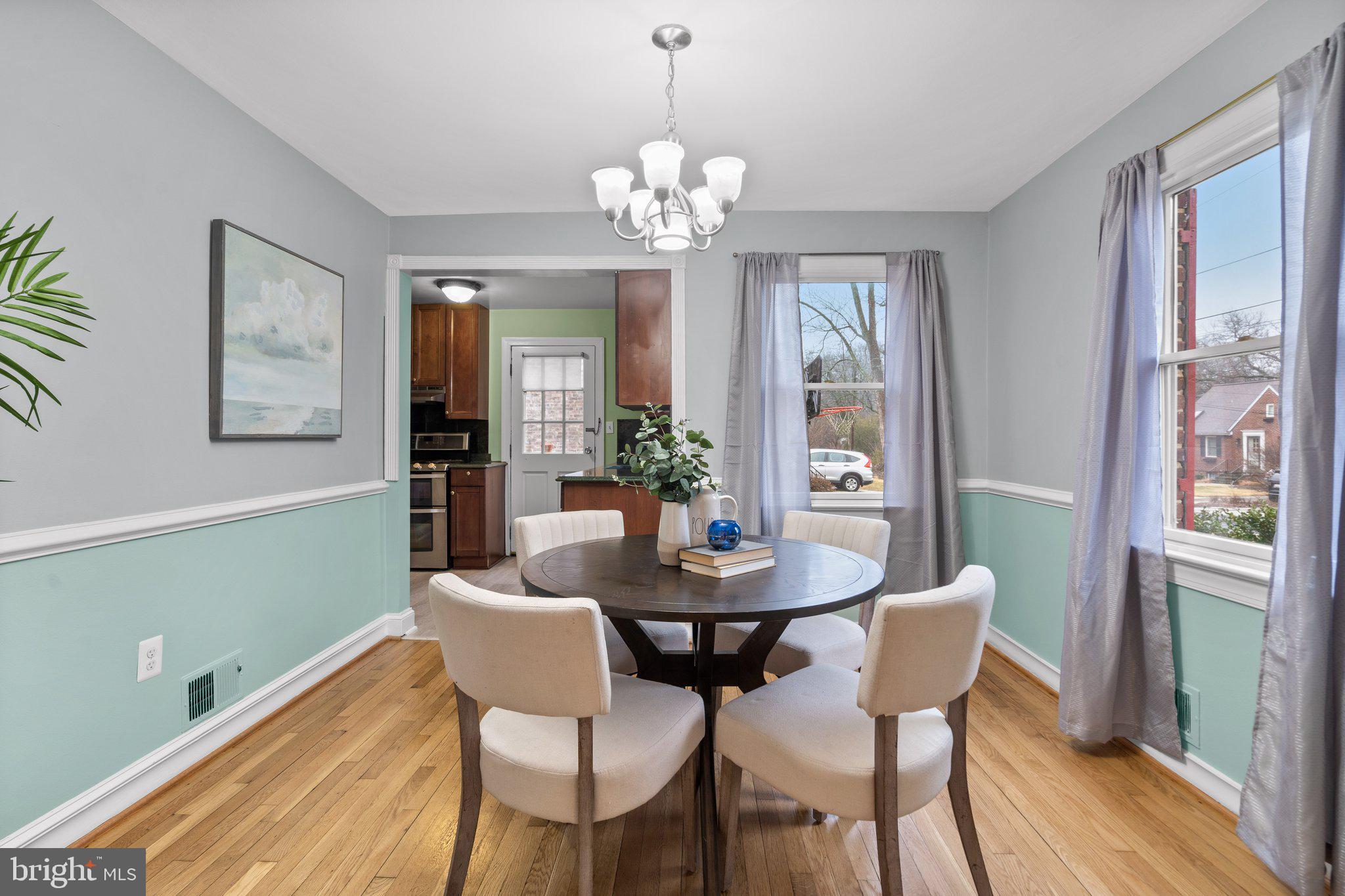 9930 Moss Avenue Silver Spring, MD 20901 - Photo 7 of 28 Gallery Image 7
