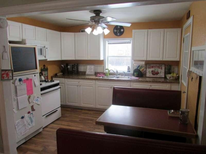 1348 South Bolen Road Muskegon, MI 49442 - Photo 2 of 7 IMG_0989-800