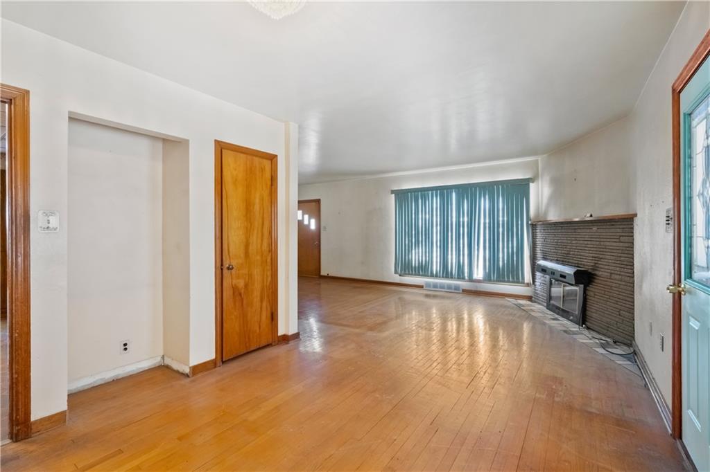 343 Locust Street Canonsburg, PA 15317 - Photo 6 of 39