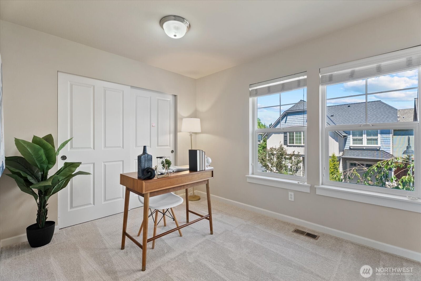 822 235th Place Southeast Bothell, WA 98021 - Photo 24 of 35