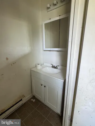 a view of a storage & utility room