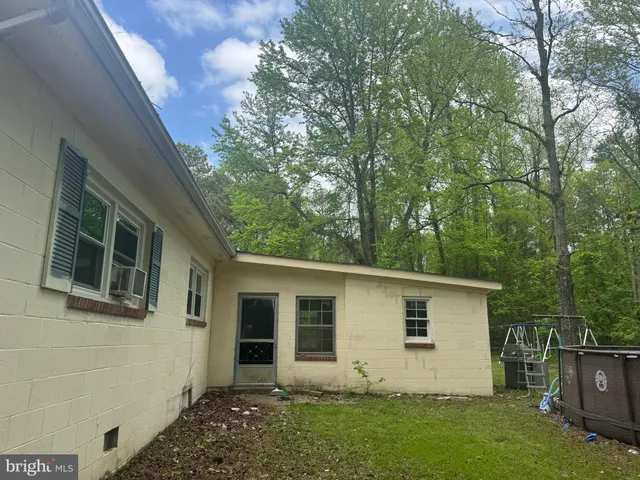 a view of a house with a outdoor space
