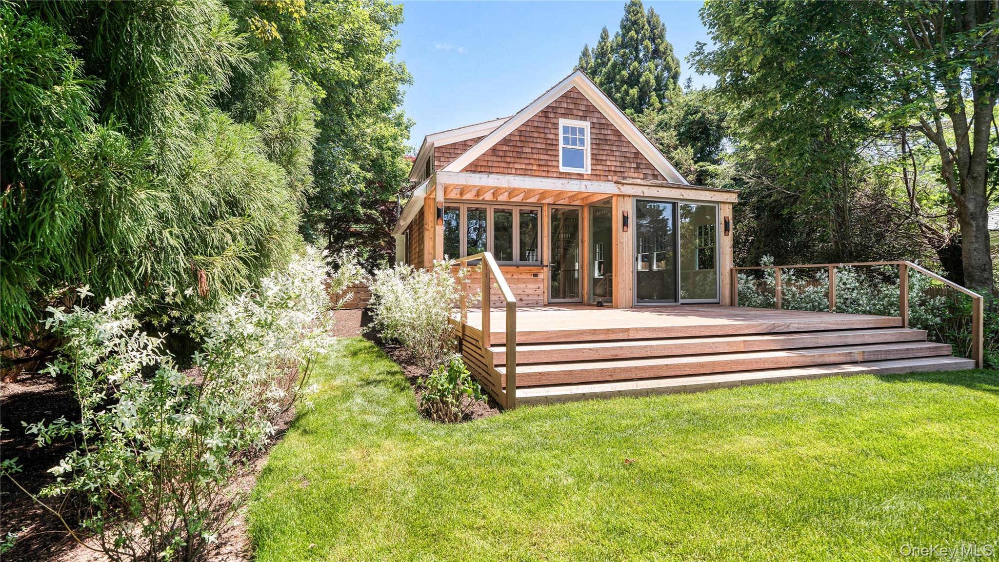 149 Accabonac Road East Hampton, NY 11937 - Photo 25 of 39 Gallery Image 25
