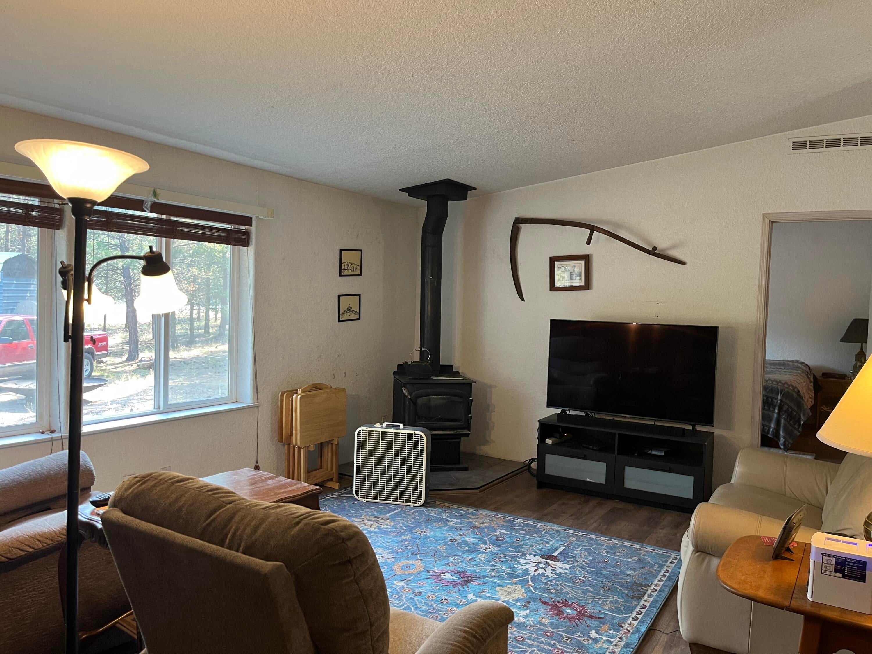 15886 Old Mill Road La Pine, OR 97739 - Photo 13 of 26 A6030EF8-04C5-4DEE-8006-107CCCA90E3E