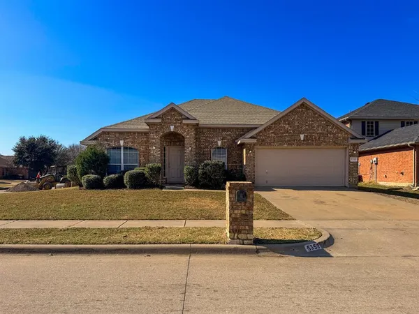 $2,495 | 5353 Freestone Drive, Grand Prairie, TX 75052