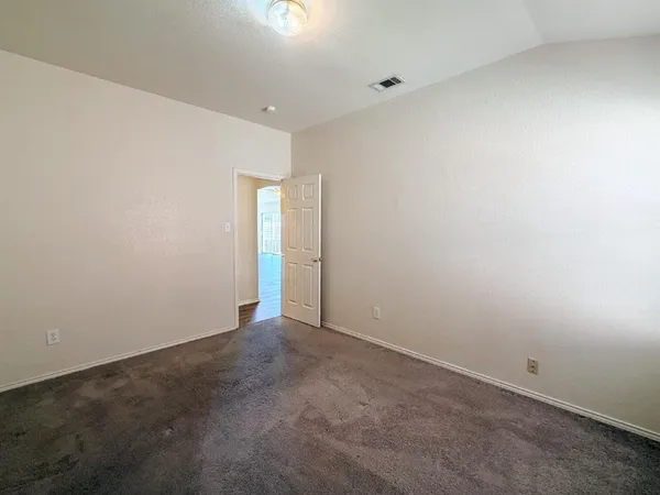 $2,495 | 5353 Freestone Drive, Grand Prairie, TX 75052