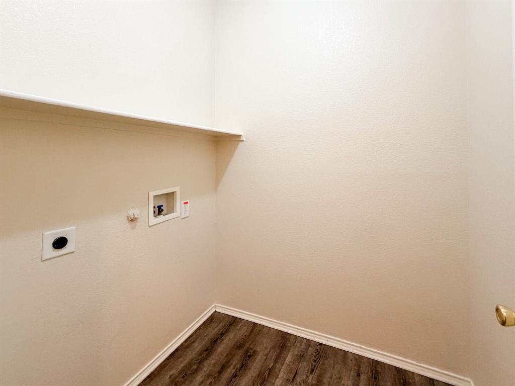 5353 Freestone Drive Grand Prairie, TX 75052 - Photo 30 of 36