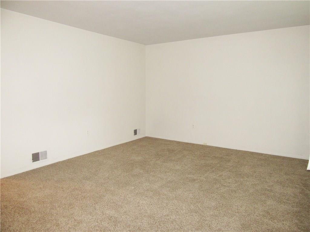 176 Florence Road New Brighton, PA 15066 - Photo 11 of 25 Gallery Image 11