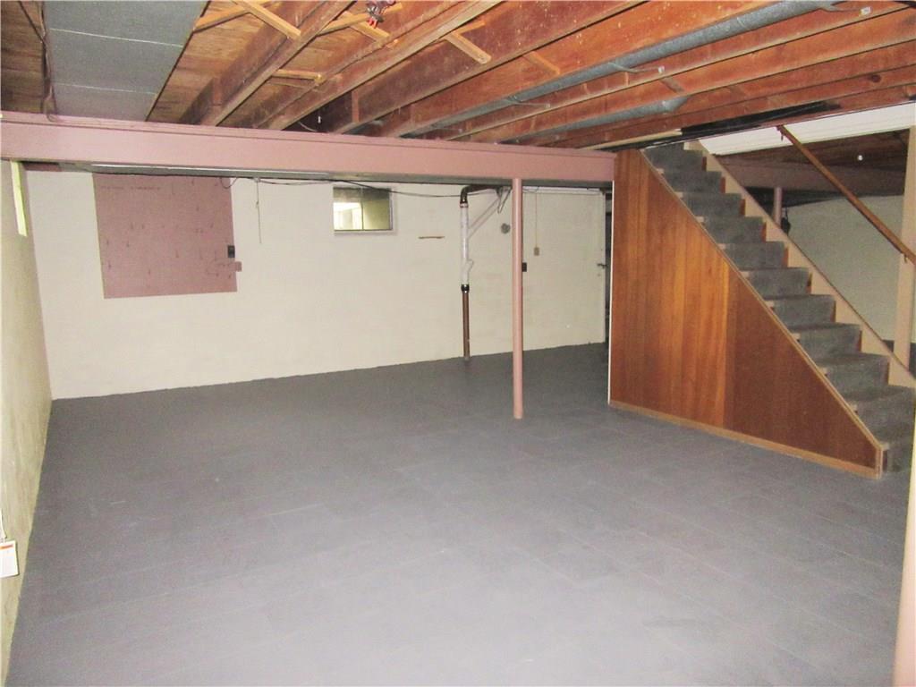 176 Florence Road New Brighton, PA 15066 - Photo 16 of 25 Gallery Image 16