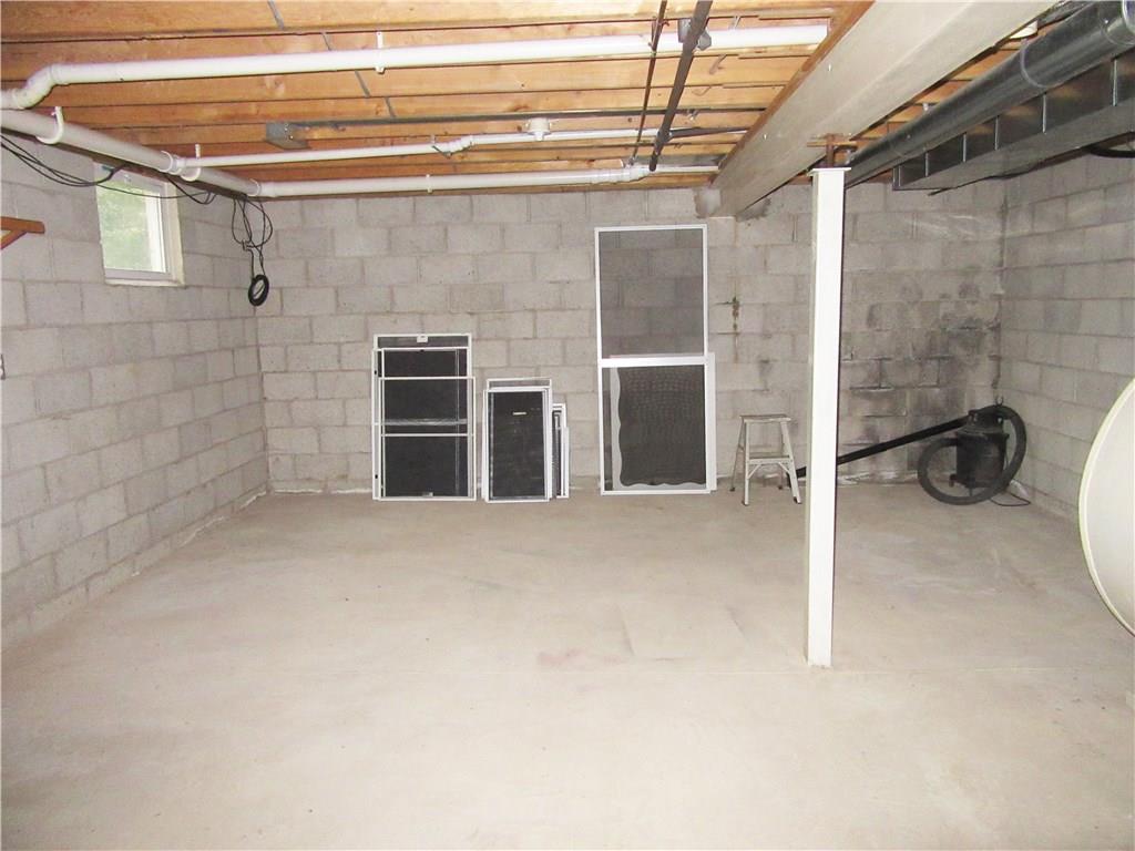 176 Florence Road New Brighton, PA 15066 - Photo 17 of 25 Gallery Image 17