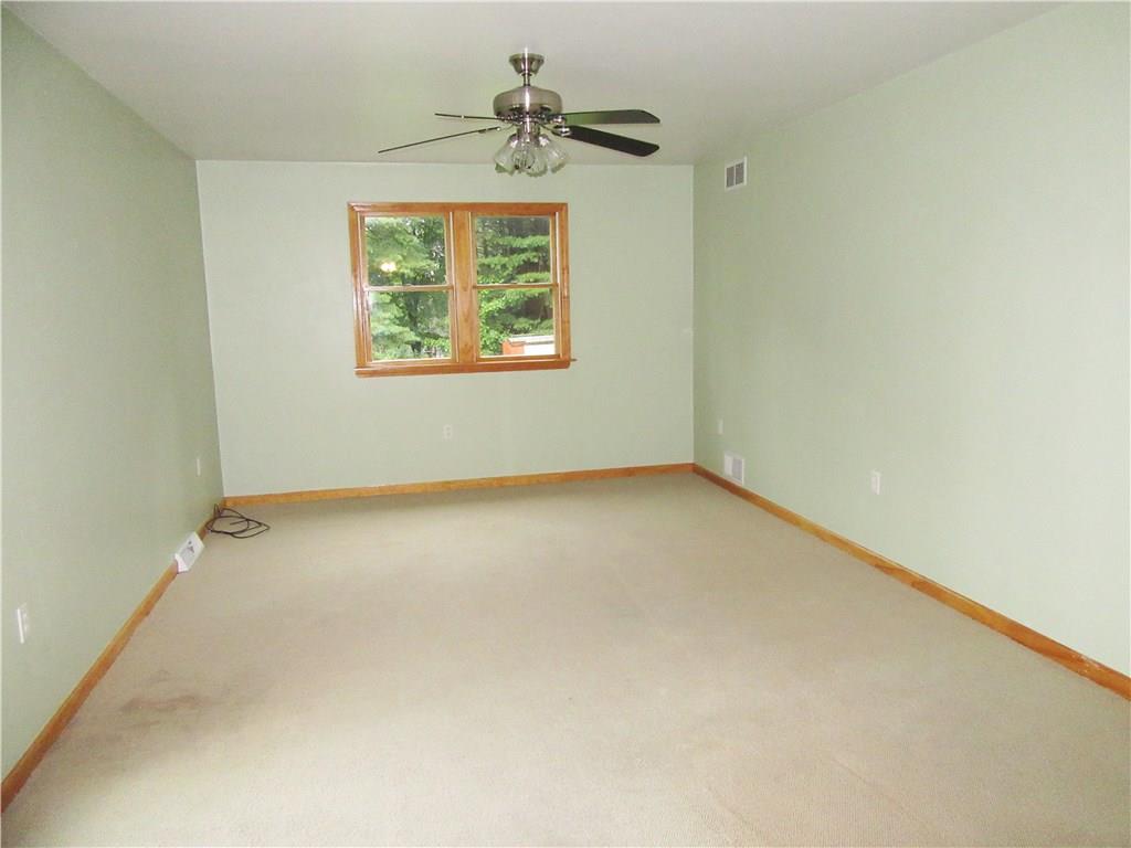 176 Florence Road New Brighton, PA 15066 - Photo 7 of 25 Gallery Image 7