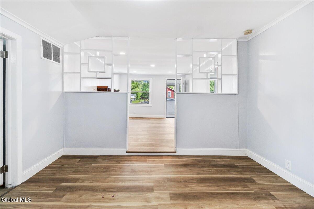 41 Virginia Avenue, Unit 1 Colonie, NY 12205 - Photo 14 of 24 06-IMG_0944