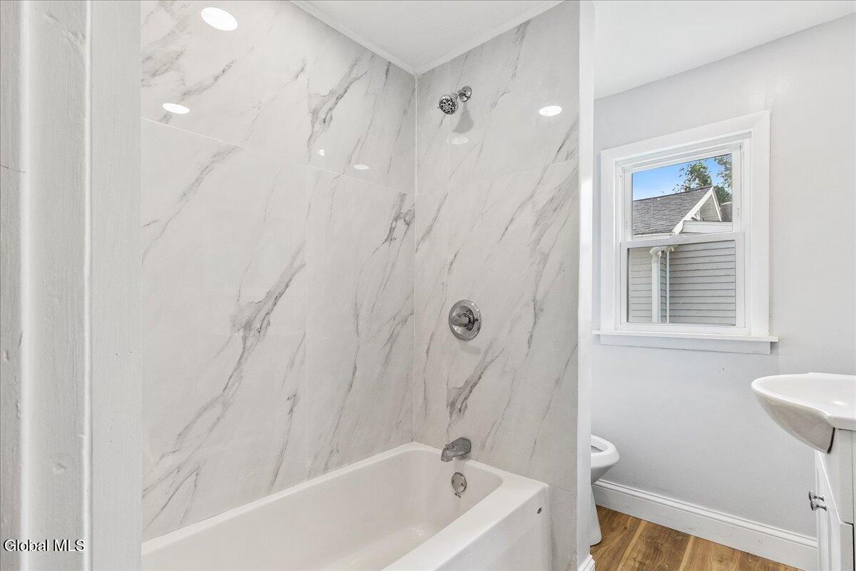 41 Virginia Avenue, Unit 1 Colonie, NY 12205 - Photo 17 of 24 09-IMG_0971