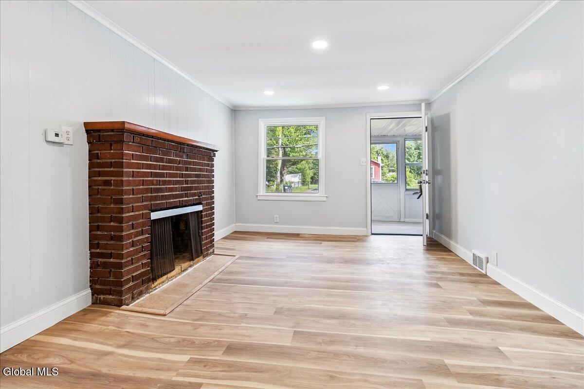 41 Virginia Avenue, Unit 1 Colonie, NY 12205 - Photo 20 of 24 12-IMG_1014