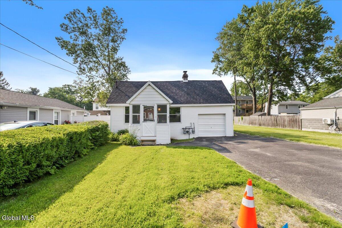 41 Virginia Avenue, Unit 1 Colonie, NY 12205 - Photo 6 of 24 27-IMG_1106