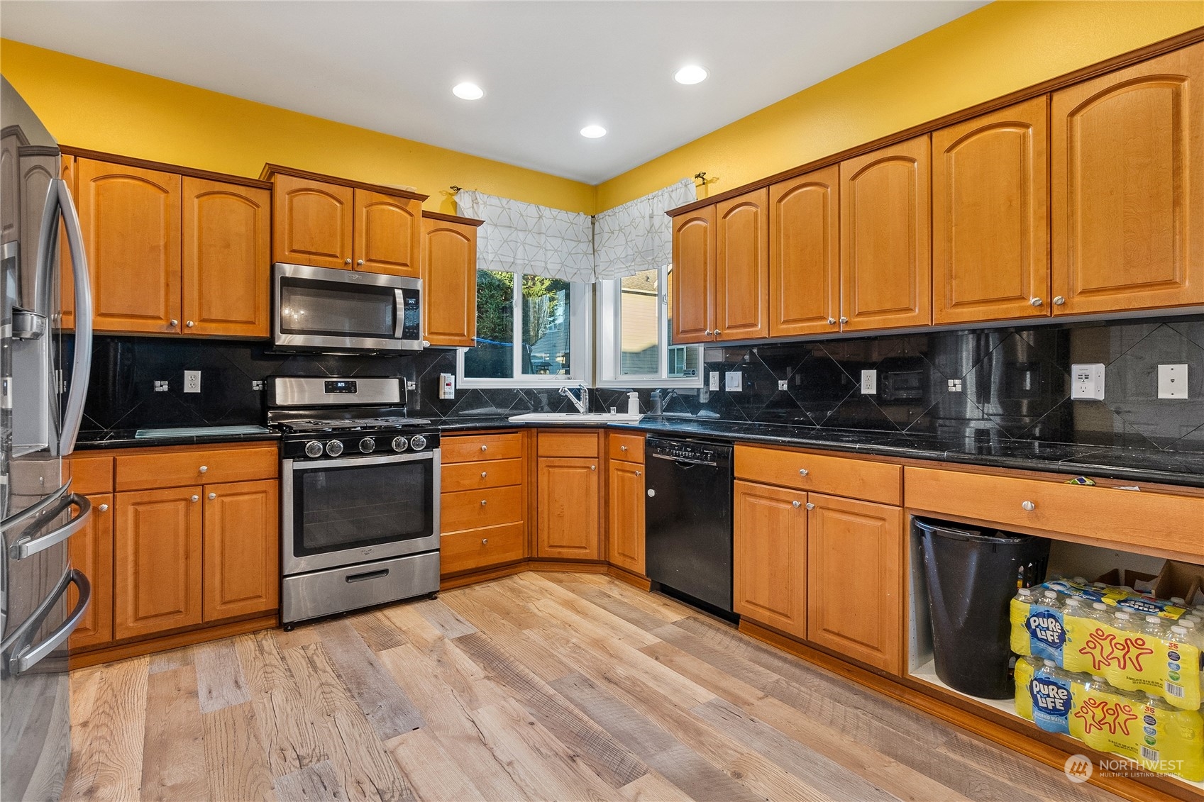 7152 Radius Loop Southeast Lacey, WA 98513 - Photo 8 of 27 Gallery Image 8