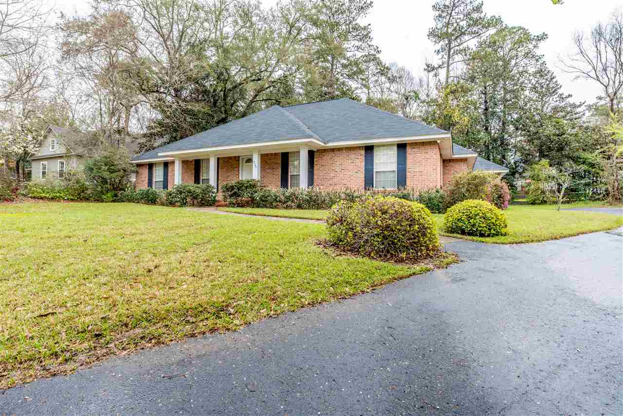 822 Artillery Range West Daphne, AL 36527 - Photo 2 of 29