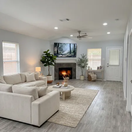 $2,600 | 32327 Cross Spring Park Lane, Conroe, TX 77385