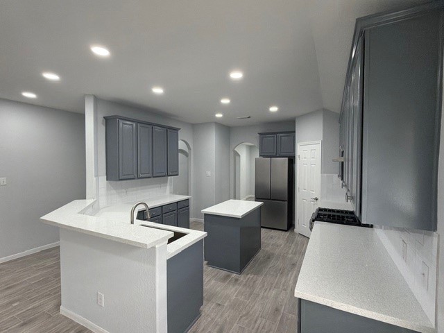 32327 Cross Spring Park Lane Conroe, TX 77385 - Photo 10 of 38