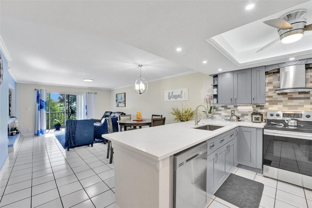 9220 Southwest 3rd Street, Unit 915 Boca Raton, FL 33428 - Photo 3 of 42 Photo 3